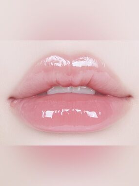 RARE TOO FACED LIP
